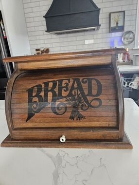 1970s Vintage Roll Top Wooden Bread Box in EUC